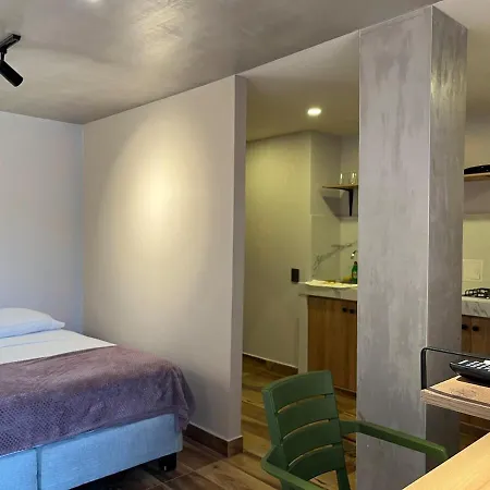 Fancy With Balcony Near Old Town Apartment *