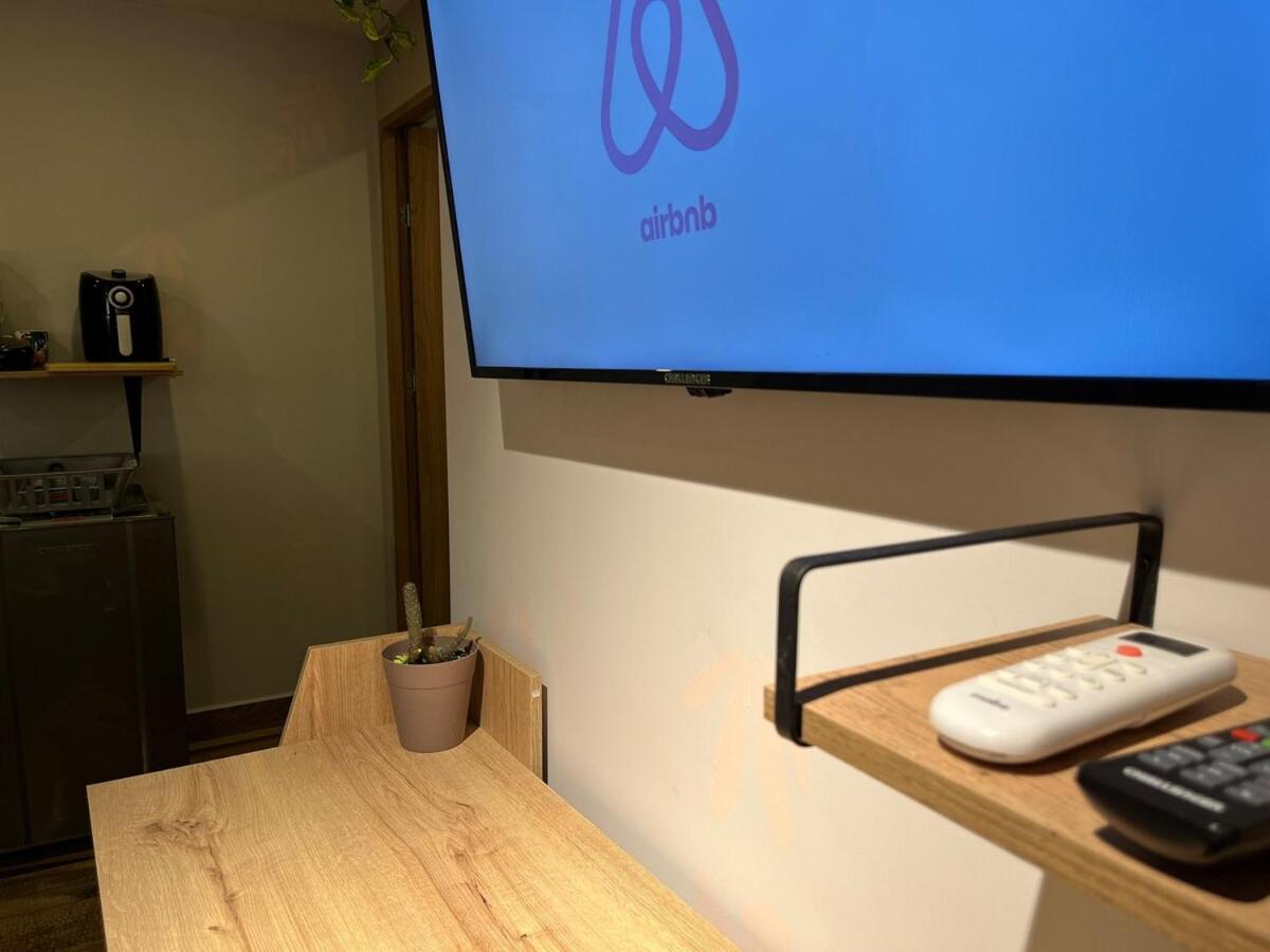 Fancy With Balcony Near Old Town Apartamento *