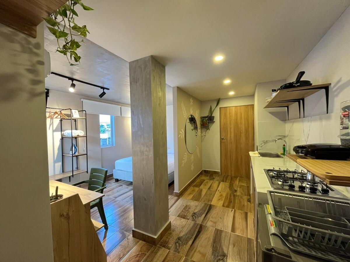 Fancy With Balcony Near Old Town *